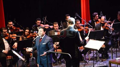 هاني شاكر يحيي ثاني أيام مهرجان عيد الحب في الأوبرا (صور)