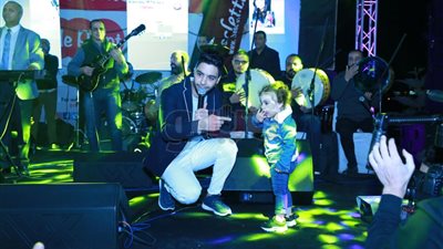 أحمد جمال يتألق بأقوى أغانيه في عيد الحب (صور)