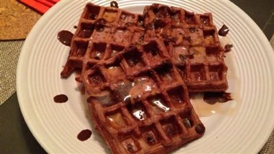 أسهل طريقة لإعداد وافل الشيكولاتة من سالي فؤاد
