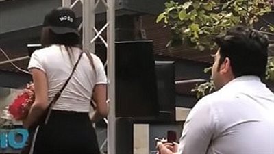 فتاة تحطم قلب حبيبها يوم الفالنتين (فيديو وصور)