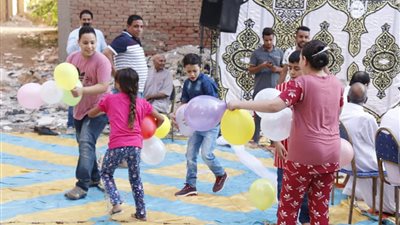 12 صورة ترصد فرحة المشردين واليتامى والعجائز بالشرقية في عيد الأضحى