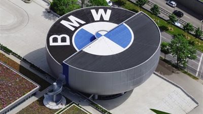 BMW تطلق سيارة الطرق الوعرة في مارس