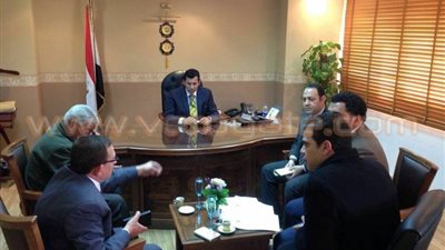 أشرف صبحي يلتقي رئيس نادي هليوليدو