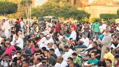 15 صورة ترصد انتهاء الآلاف من تأدية صلاة عيد الاضحى ببورسعيد