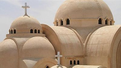راعي الكنيسة الكاثوليكية بأسوان: الأعياد مناسبات طيبة لإظهار مشاعر الود بين الجميع