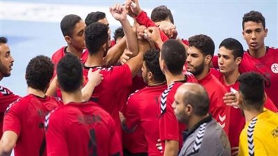 وزير الرياضة يعد ناشئي اليد بالمكافآت في حالة التأهل لنهائيات بطولة العالم