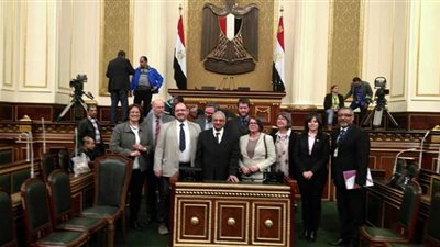 هنري تلتقي الوفد الألماني خلال زيارته لمجلس النواب