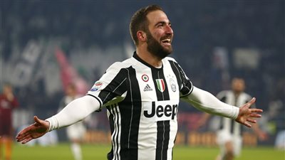 روما يفاوض ثنائي يوفنتوس