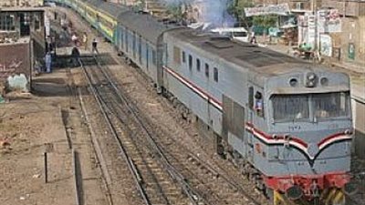 «النقل»: قطارات السكك الحديدية تسير بدون طفاية حريق