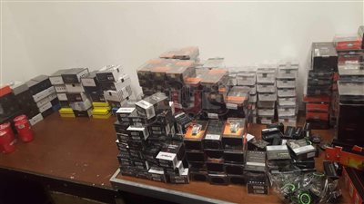 الجمارك تضبط 14 محاولة تهرب في أسبوع (صور)