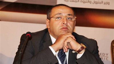 اليوم.. وزير الاستثمار يتفقد شركات قطاع الأعمال بأسوان