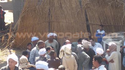 بالفيديو والصور .. تجمهر أهالي «قوص» بقنا للمطالبة بالصرف الصحي