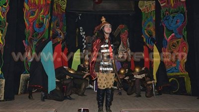 «أرض لا تنبت الزهور» على مسرح العرائس بالعتبة.. الثلاثاء