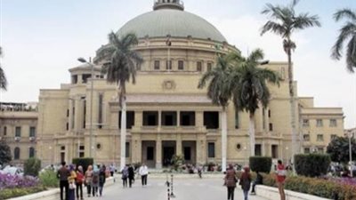 الخشت: إحالة مئات الموظفين بجامعة القاهرة للتحقيق بشأن قضايا فساد