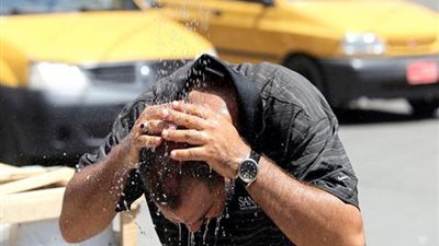 ارتفاع شديد بدرجات الحرارة وسقوط أمطار.. الأرصاد الجوية تعلن طقس رابع أيام العيد