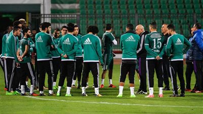 حسام حسن يعلن قائمة المصري المتجهة إلى زامبيا