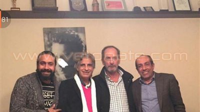 أشرف زكى: تراجع هشام سليم عن استقالته من «المهن التمثيلية»