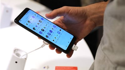 مستخدمو «بيكسيل 2» يشكون ارتفاع الحرارة وضعف البطارية