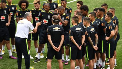 بالأسماء.. 15 لاعبا أساسيا في تشكيلة منتخب البرازيل بكأس العالم 2018