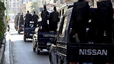 حبس عصابة تتزعمها ربة منزل للنصب على أصحاب معارض السيارات بالجيزة