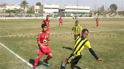 الشمس 2005 يوقف قطار السكة الحديد برباعية في سوبر البراعم