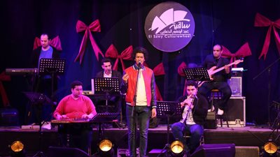 «سهرة مزاج» بأغاني زمان على طريقة محمد محسن في ساقية الصاوي (صور)