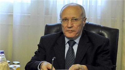 اليوم.. وزير الإنتاج الحربي يدشن خط إنتاج لشاحنات MAZ