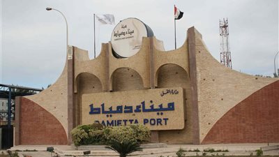 رصيد صومعة غلال ميناء دمياط يصل إلى 90 ألف طن من الحبوب