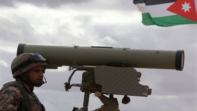 الجيش الأردني يحبط تهريب أسلحة ومتطرفين لسوريا والعراق