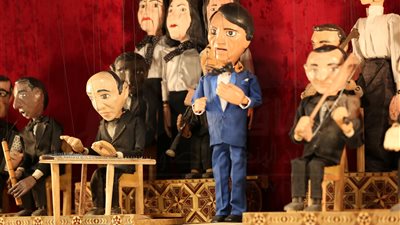 ليلة مع أغاني «العندليب» بنكهة عرائس الساقية (صور)