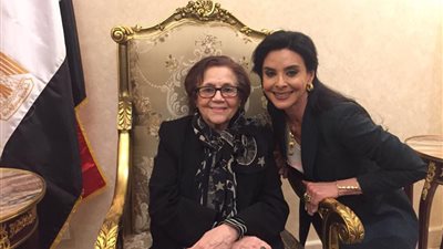 برنامج «السفيرة عزيزة» ينفرد بلقاء خاص مع جميلة بوحريد (صور)