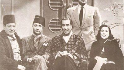 نجيب الريحاني يتحدث عن نجوم 