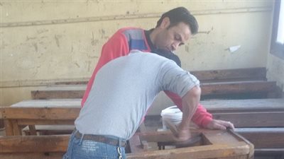 شباب القليوبية يلجأون إلى العمل الخيري.. «شباب بيحب الخانكة» تقدم الدعم للفقراء وتتولى صيانة المدارس.. حملة شعبية لتحويل «القناطر» إلى مدينة سياحية.. و«مشكلات طوخ» ترصد م