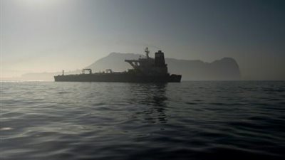 السفينة الإيرانية المفرج عنها تغادر ميناء جبل طارق نحو المتوسط