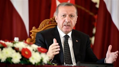 «زمان»: أردوغان يعتقل رجال الأعمال المعارضين