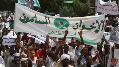 «الأناضول»: الحزب الحاكم في السودان ينفي قرار طرد الإخوان