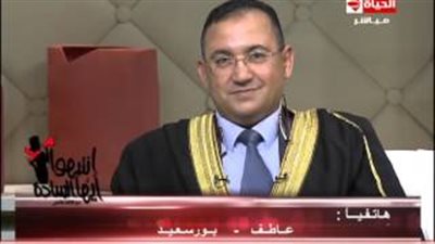 «متصل»: رأيت السيسي وتواضراس والطيب ساجدين في الحرم