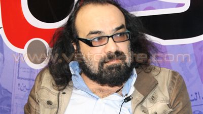 هاني شاكر يزور «أبو الليف» في المستشفى بالإسكندرية