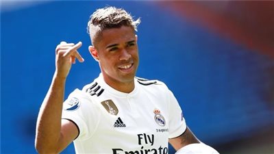 ميلان الإيطالي يسعى للتعاقد مع مهاجم ريـال مدريد