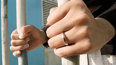 تجديد حبس راكبة برازيلية حاولت تهريب أقراص مخدرة عبر مطار القاهرة