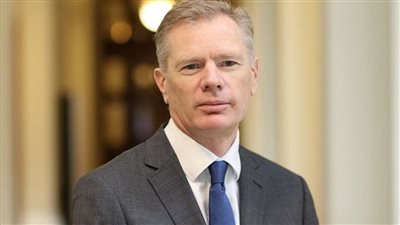 سفراء 4 دول غربية يجتمعون مع وفد حوثي في طهران