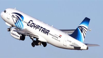 انتظام رحلات مصر للطيران المتجهة إلى أمريكا رغم عطل أجهزة الكمبيوتر