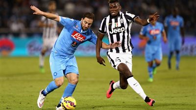 يوفنتوس يتعادل سلبيا مع نابولى في الشوط الأول