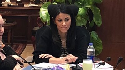 وزيرة السياحة تستمع لمطالب المستثمرين وأصحاب المنشآت