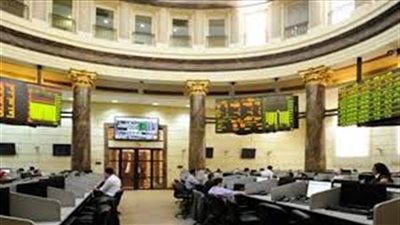 خبير يطالب الحكومة بالترويج الجيد لإنجاح طروحات البورصة