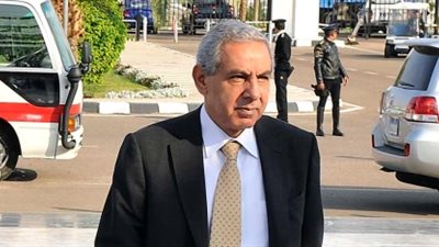 الصناعة: ربط إلكتروني بين الموانئ والمنافذ الجمركية والرقابة على الصادرات