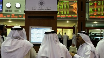 بورصة دبي تهبط وسط أداء ضعيف لأسواق المنطقة
