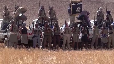 «داعش» يهدد الحكومة اليمنية ويتوعد من يلتحق بقواتها