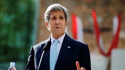 كيري: مبارك والملك عبدالله طلبا من أمريكا قصف إيران