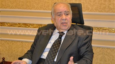 العجاتي: العلاوات والترقيات والإجازات أبرز تعديلات «الخدمة المدنية»